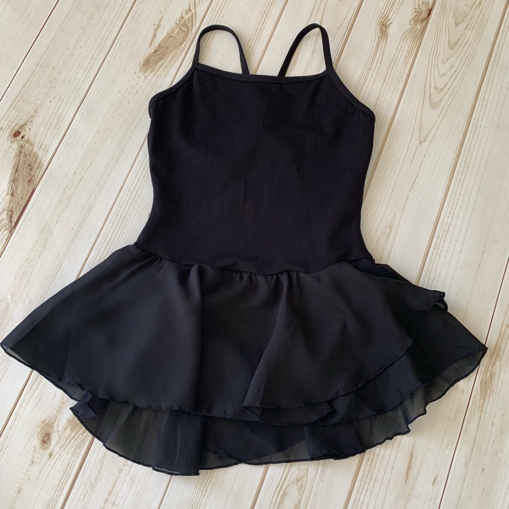 NWOT Girls Capezio Tutu